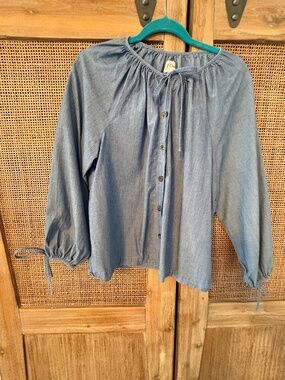 J. Crew peasant style shirt